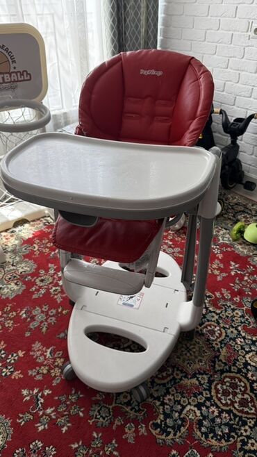 Стульчики для кормления: Стульчик для кормления, Peg perego, Пластик, Другой вид, цвет - Красный