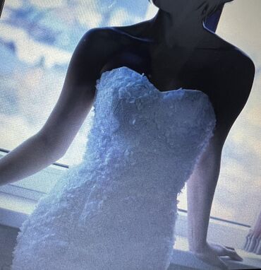 белый платье: Продаю счастливое свадебное платье, надевала один раз на свою свадьбу