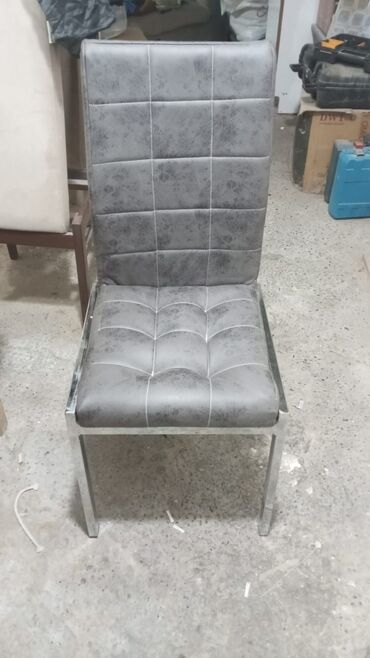 Sifarişlə divan dəstləri: Mebel istehsalı – dizayn və sifarişlə - Yumşaq mebel: klassik üçlü — 13