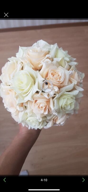 свадебные аксессуары ручной: Букет невесты шикарный нежно бело-бежевого цвета из искусственных