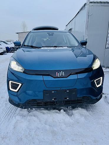 Weltmeister: Weltmeister EX5, 2020 г., 126000 км — 1