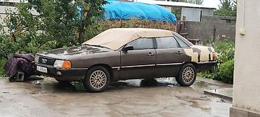 транс: Audi 100: 1987 г., Механика, Седан — 1