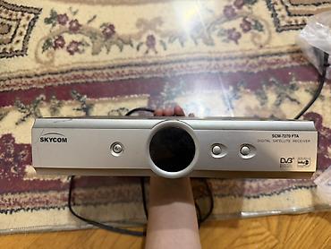 ТВ-тюнеры и ресиверы: SKYCOM SCM-7270 FTA rəqəmsal peyk qəbuledicisi — 1