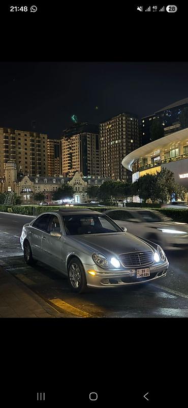 mercedec: Mercedes-Benz E-Class: 3.2 l | 2006 il Sedan — 4