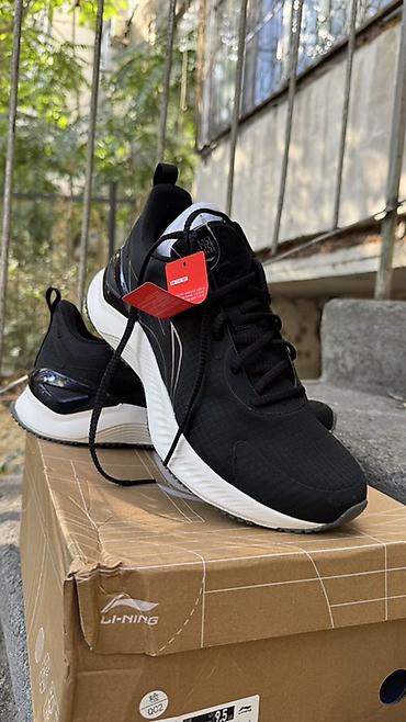 Кроссовки Li-Ning (на коробке — размер US 9.5) - Модель