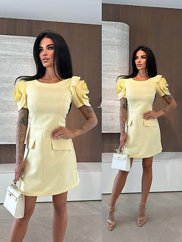 Haljine: 2300💋
Li — 6