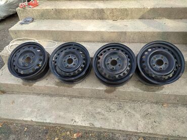титан 15 на ауди: Колеса в сборе 205 / 65 / R 15, Зима, Б/у, Комплект, Легковые, Железные, отверстий - 5