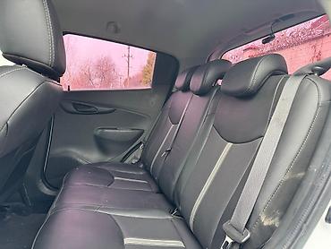 Chevrolet: Chevrolet Spark: 2020 г., 1 л, Вариатор, Бензин, Хэтчбэк — 8