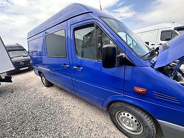 тойота микроавтобус 4х4: Легкий грузовик, Mercedes-Benz, Стандарт, 1,5 т, Б/у — 2