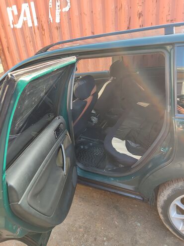 Volkswagen: Volkswagen Passat Variant: 1998 г., 1.8 л, Механика, Бензин, Универсал — 9