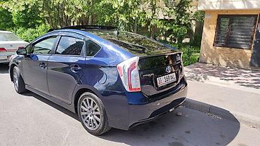 приус 2015 года: Toyota Prius: 2015 г., 1.8 л, Вариатор, Гибрид, Хэтчбэк — 3