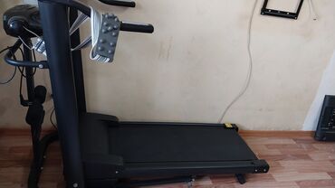 тренажер для лечения грыжи позвоночника: Беговая дорожка сатылат,продаётся беговая дорожка. В комплекте