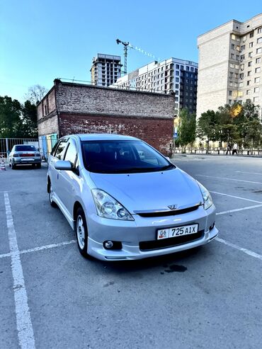 Toyota: Toyota WISH: 2003 г., 1.8 л, Автомат, Бензин, Минивэн