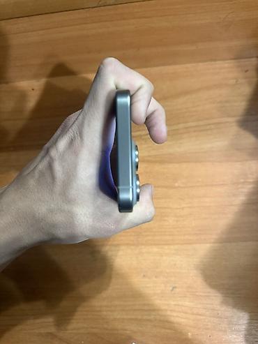 lphone x: IPhone 15 Pro, Б/у, 256 ГБ, Natural Titanium, Чехол, 80 % — 6