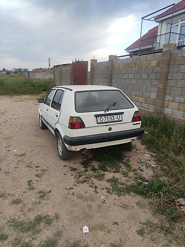 Продажа авто: Volkswagen Golf: 1991 г., Механика, Хэтчбэк — 3