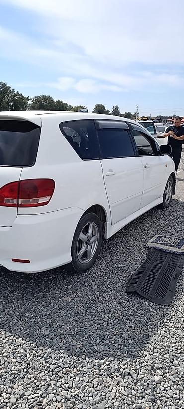 дифлекторы: Toyota Ipsum: 2002 г., 2.4 л, Автомат, Бензин, Минивэн — 4