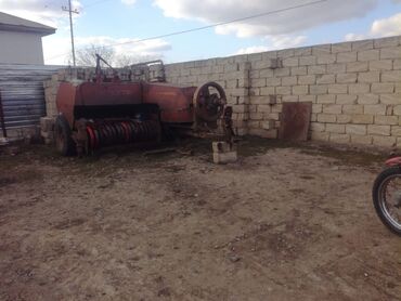 aqrar kend teserrufati texnika traktor satış bazari: Presbağlyen satılır heç bir prablemi yoxdur real alclar zeng vursun