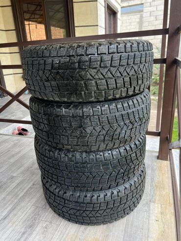 тракторные колеса: Шины 235 / 55 / R 18, Зима, Комплект, Легковые, Firemax