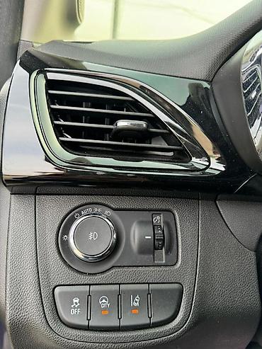 Chevrolet: Chevrolet Spark: 2016 г., 1 л, Вариатор, Бензин — 13