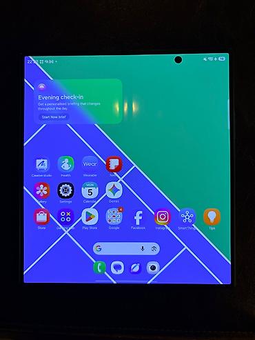 isləmis telefonlar: Samsung Galaxy Z Fold 7, 512 GB — 3