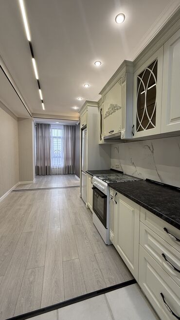 Продажа квартир: 2 комнаты, 77 м², Элитка, 5 этаж, Дизайнерский ремонт — 8