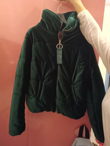 Женская куртка M (EU 38), цвет - Зеленый
