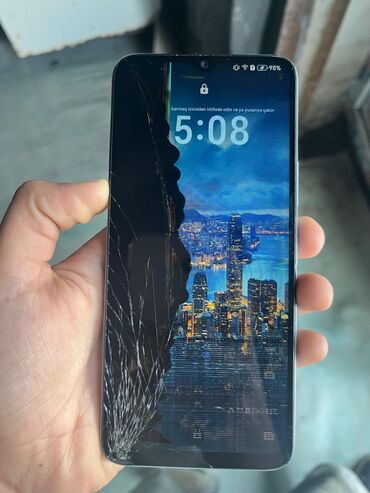 olan soba: Realme C33 smartfon Xüsusiyyətlər: - Rəng: mavi, parlaq arxa panel -