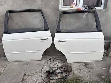 радуга вест номера: Дверь Комплект Honda, Б/у, Оригинал — 1
