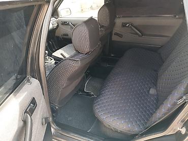 pass: Volkswagen Passat Variant: 1990 г., 1.8 л, Механика, Бензин, Универсал — 7
