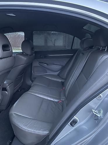 Honda: Honda Civic: 2007 г., 1.8 л, Бензин — 9