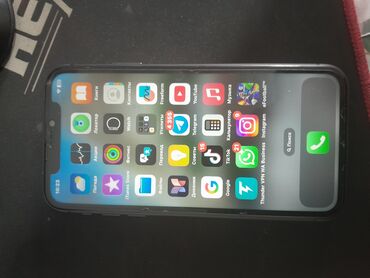 Apple iPhone: IPhone 11, Б/у, Black Titanium, 72 %