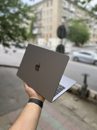 en ucuz macbook air: Apple MacBook, 13.1 ", Apple M3, 256 GB