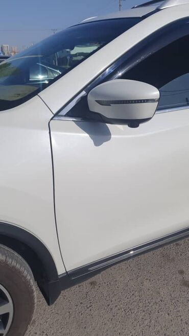 срочно продается машина: Nissan Rogue: 2019 г., 2.5 л, Вариатор, Газ, Кроссовер