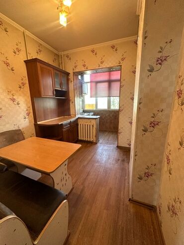 Продажа квартир: 3 комнаты, 65 м², 105 серия, 8 этаж, Косметический ремонт