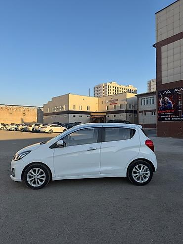 аренда авто спарк: Chevrolet Spark: 2019 г., 1 л, Бензин, Хэтчбэк — 6