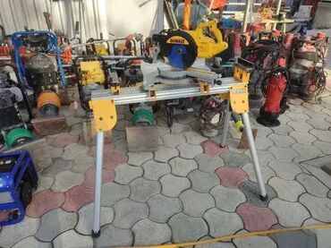 trosed dvosed prekrivaci za garniture jysk: Potezni ger DeWalt DWS sa postoljem DeWalt DE – ODLIČNO! Potezni ger