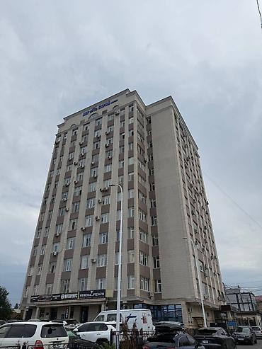 шукурова: 2 комнаты, 63 м², Элитка, 2 этаж — 10
