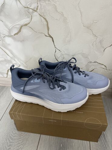 купить кератолический гель для ног: Li- Ning в оригинале 🤯 размер цена 3200 с🤑 Супер удобные, легкие