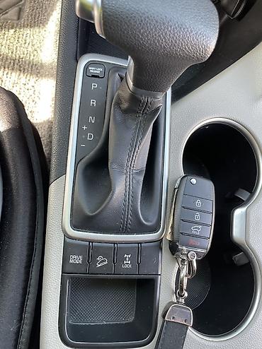 Kia: Kia Sportage: 2019 г., 2.4 л, Типтроник, Бензин, Кроссовер at lalafo.kg — 12 Kia: Kia Sportage: 2019 г., 2.4 л, Типтроник, Бензин, Кроссовер — 12