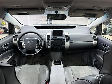 Toyota: Toyota Prius: 2006 г., 1.5 л, Вариатор, Гибрид, Лифтбек — 7