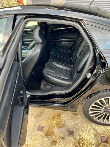 Ford: Ford Fusion: 2 l | 2016 il 235000 km Sedan — 18