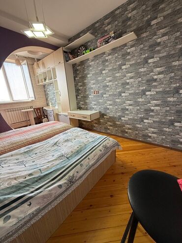 Sifarişlə qonaq dəstləri: Satılır: mənzilin geniş zalı və dəhlizi üçün nəzərdə tutulmuş daxili — 6