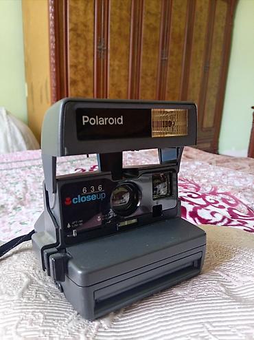 Polaroid 636 Closeup ani fotoaparat - Klassik 600 seriyası kasetlərlə