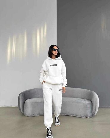 Gornji i donji deo: Full termo modeli
S M L
4300din
2 za 7500 na lalafo.rs — 22 Gornji i donji deo: Full termo modeli
S M L
4300din
2 za 7500 — 22