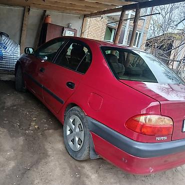 ford transit 2003: Toyota Avensis: 2002 г., 1.6 л, Механика, Бензин, Седан — 4