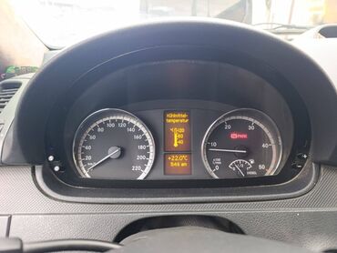 Mercedes-Benz: Mercedes-Benz Vito: 2.1 l | 2011 il Van/Minivan — 1