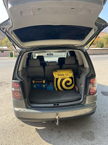 обмен на bmw: Volkswagen Touran: 2005 г., 1.6 л, Механика, Бензин, Минивэн — 6