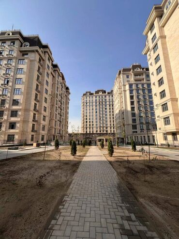 дом этажный: 4 бөлмө, 228 кв. м, Элитка, 11 кабат, ПСО (өзү оңдоп түзөтүп бүтүү үчүн)