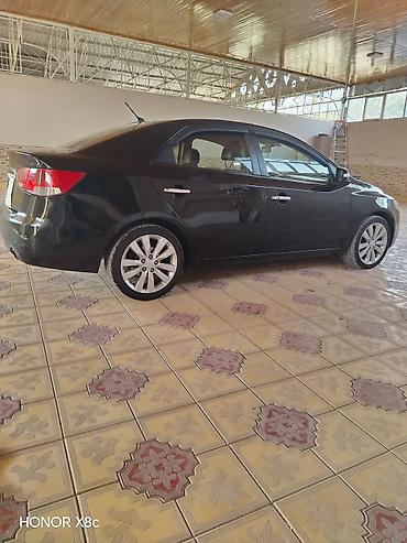 Kia: Kia Cerato: 2 l | 2009 il Sedan — 3