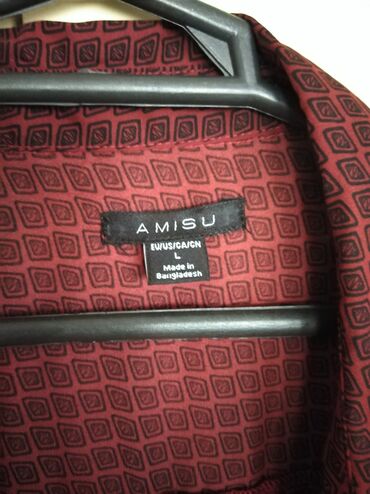 Köynək və bluzalar: 38-40 razmer brend koftalar. Biri 8m — 3